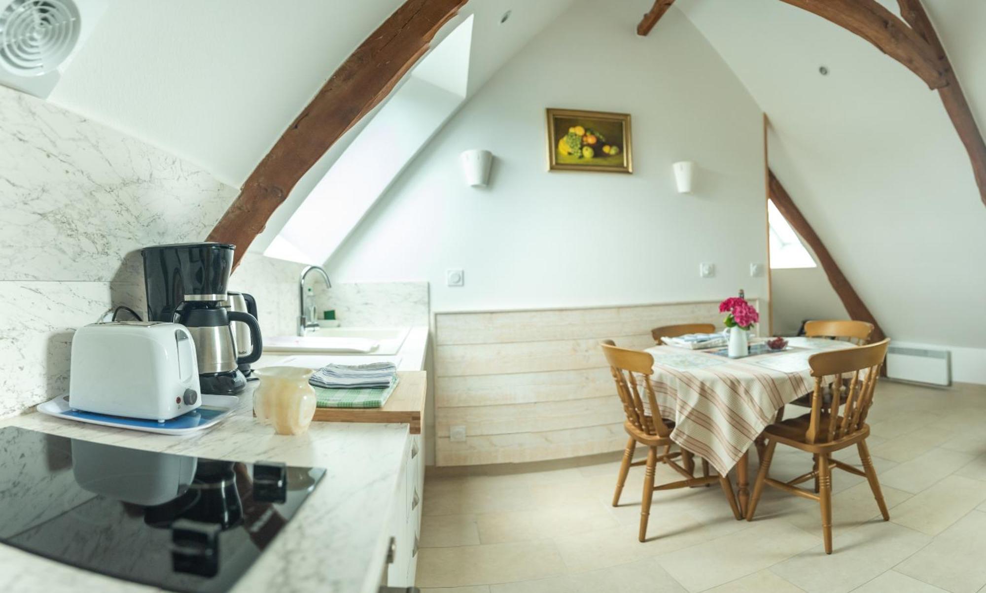 Le Clos Des Courtines - Meuvaines エクステリア 写真